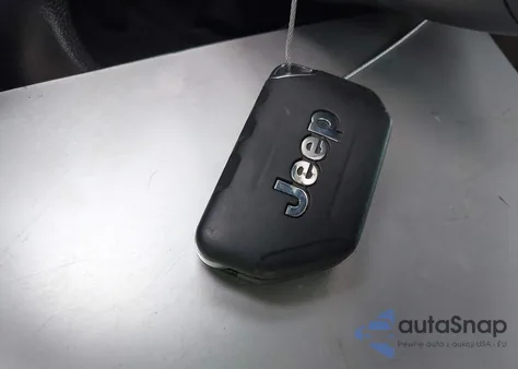 2024 Jeep Wrangler 4-Door Rubicon 4X4 z USA, uszkodzony, nr VIN 1C4PJXFG1RW300794